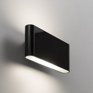 contemporary wall light