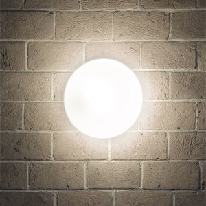 contemporary wall light
