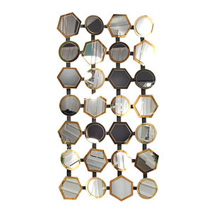 wall-mounted mirror / classic