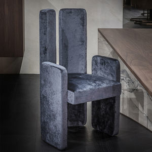 minimalist design chair 1