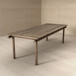 classic table