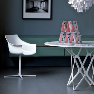 contemporary visitor chair