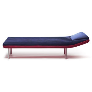 contemporary chaise longue