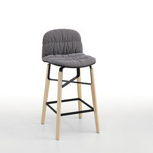 contemporary bar chair