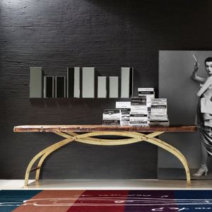 traditional sideboard table