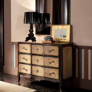 traditional chest of drawers / wooden / brown / beige