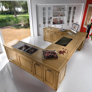 traditional kitchen 1