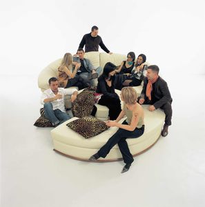 round sofa