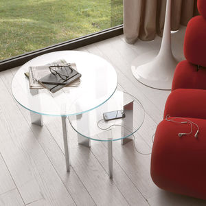 contemporary nesting tables