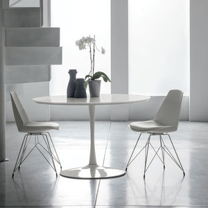 contemporary dining table / lacquered MDF / tempered glass / painted metal