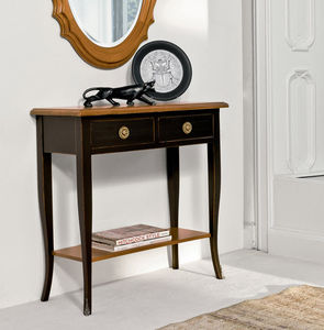 traditional sideboard table