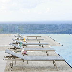 contemporary sun lounger / fabric / aluminum / stackable