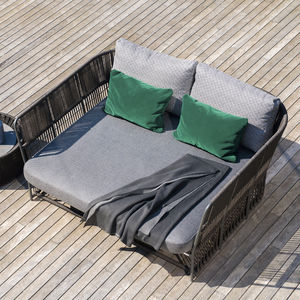 contemporary sun lounger