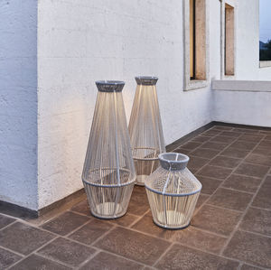 floor-standing lamp