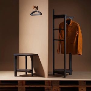 free-standing coat hanger rack