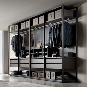 contemporary walk-in wardrobe / lacquered wood