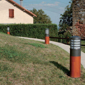 urban bollard light / traditional / cast aluminum / compact fluorescent