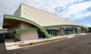 facade form liner