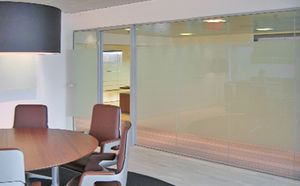 removable partition / glazed / for offices / translucent
