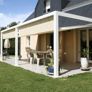self-supporting pergola