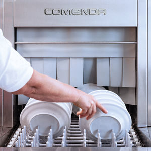 conveyor dishwasher