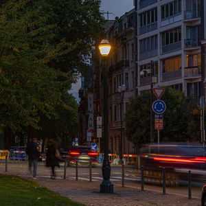 traditional urban lantern 1