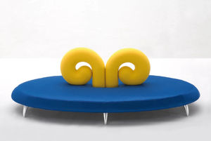 round sofa 1