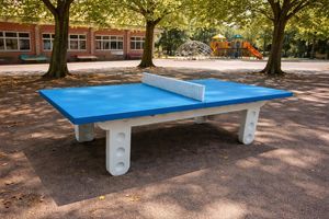 outdoor ping pong table