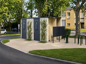 smart toilet cabin