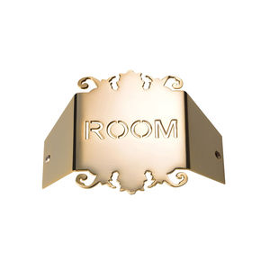 contemporary wall light