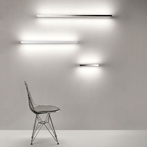 contemporary wall light