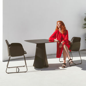 contemporary table 1
