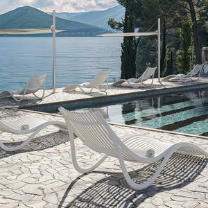 contemporary sun lounger