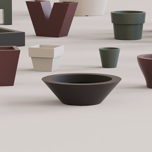 polyethylene planter