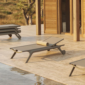 contemporary sun lounger