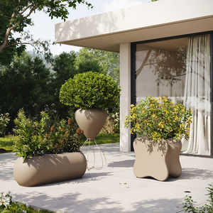 polyethylene plant pot