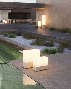 floor-standing lamp