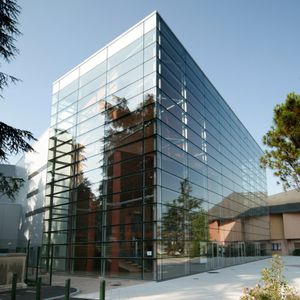 exterior structural glazing