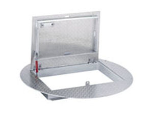 raised floor hatch 1