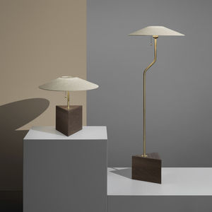 floor-standing lamp