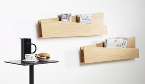 wall-mounted brochures rack