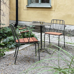 contemporary garden chair