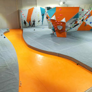 indoor climbing wall landing mat