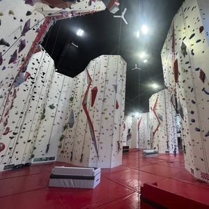 indoor climbing wall landing mat
