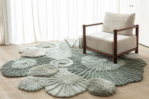 contemporary rug