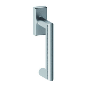 tilt-and-turn window handle