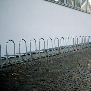 galvanized steel bike rack / for public spaces / secure