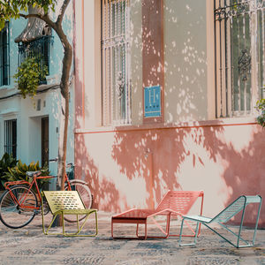 contemporary chaise longue