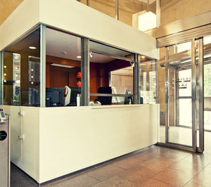 sash window / fixed / steel / stainless steel