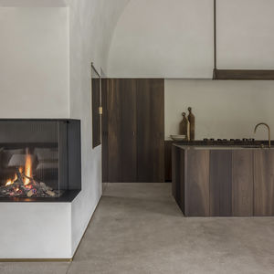 natural gas fireplace